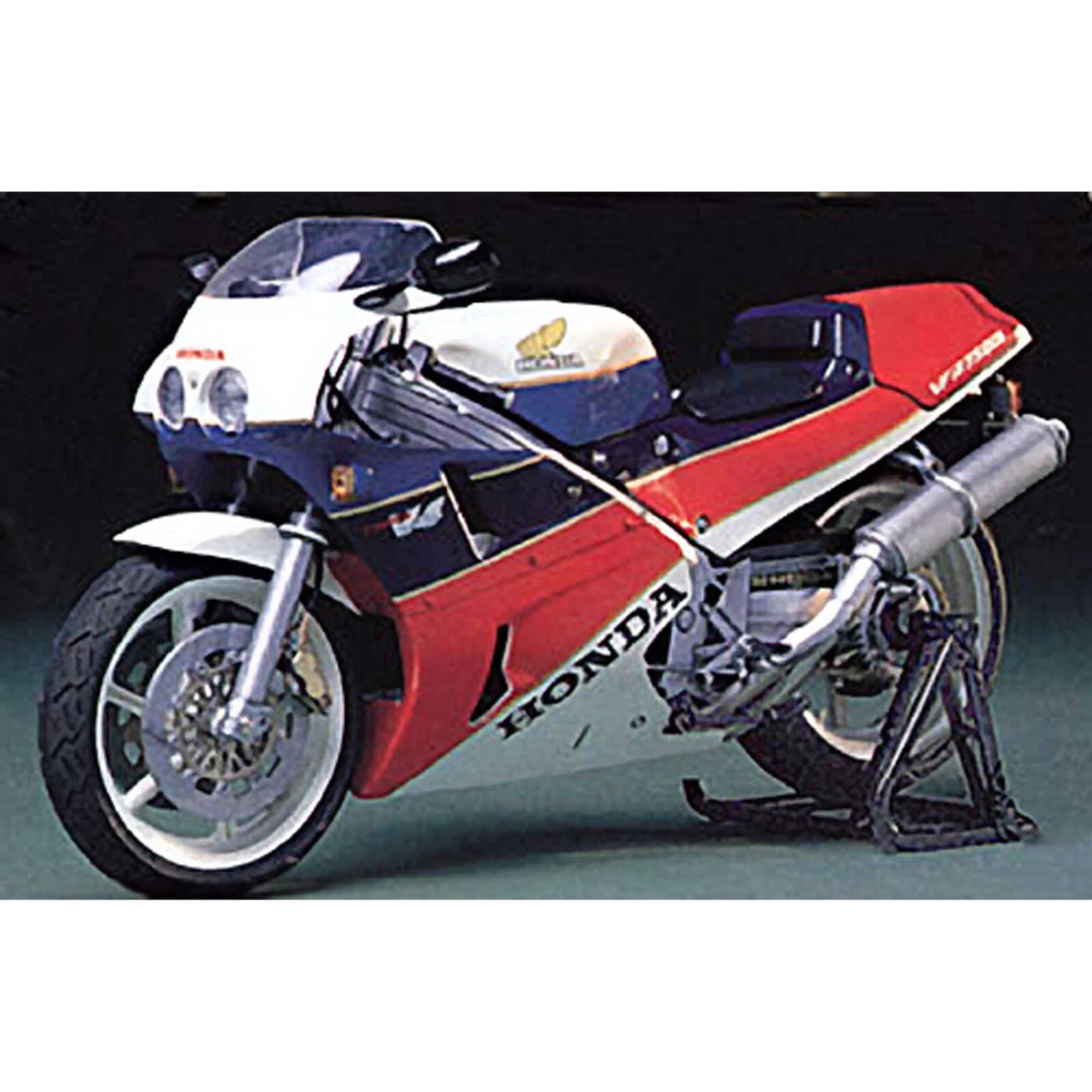 Tamiya 1/12 Honda VFR 750R