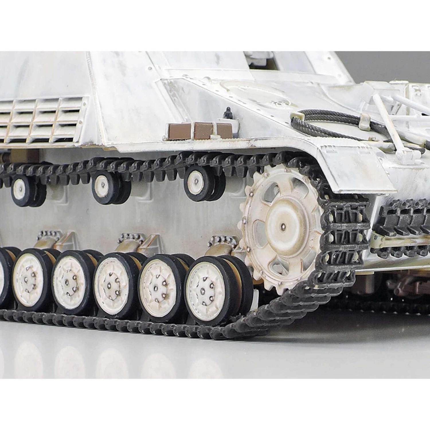 Tamiya 1/48 German Self-Propelled Heavy Anti-Tank Gun - Image 3