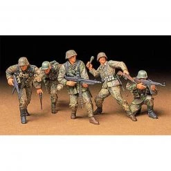 Tamiya 1/35 German Front Line Infantry