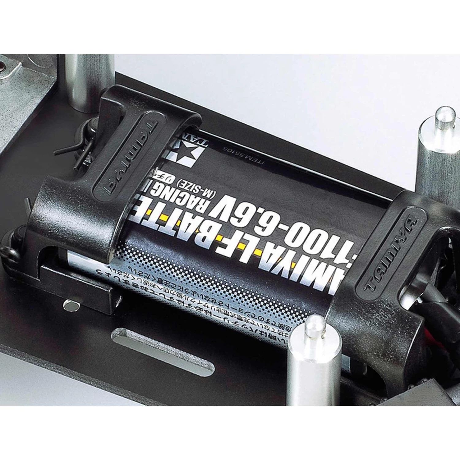 Tamiya 1/10 Fighting Buggy 2014 Off-Road Kit (Limited Edition) - Image 7