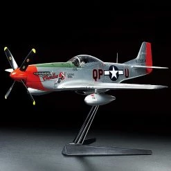 Tamiya 1/32 P-51D Mustang Scale Model Kit