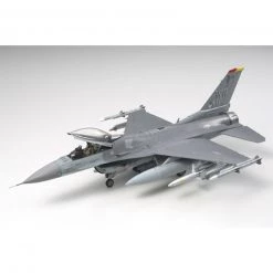 Tamiya 1/48 Lockheed F-16CJ (Block 50)