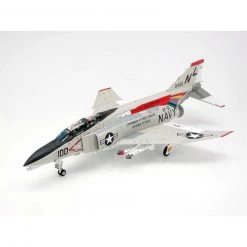 Tamiya 1/48 McDonnell Douglas F-4B Phantom II